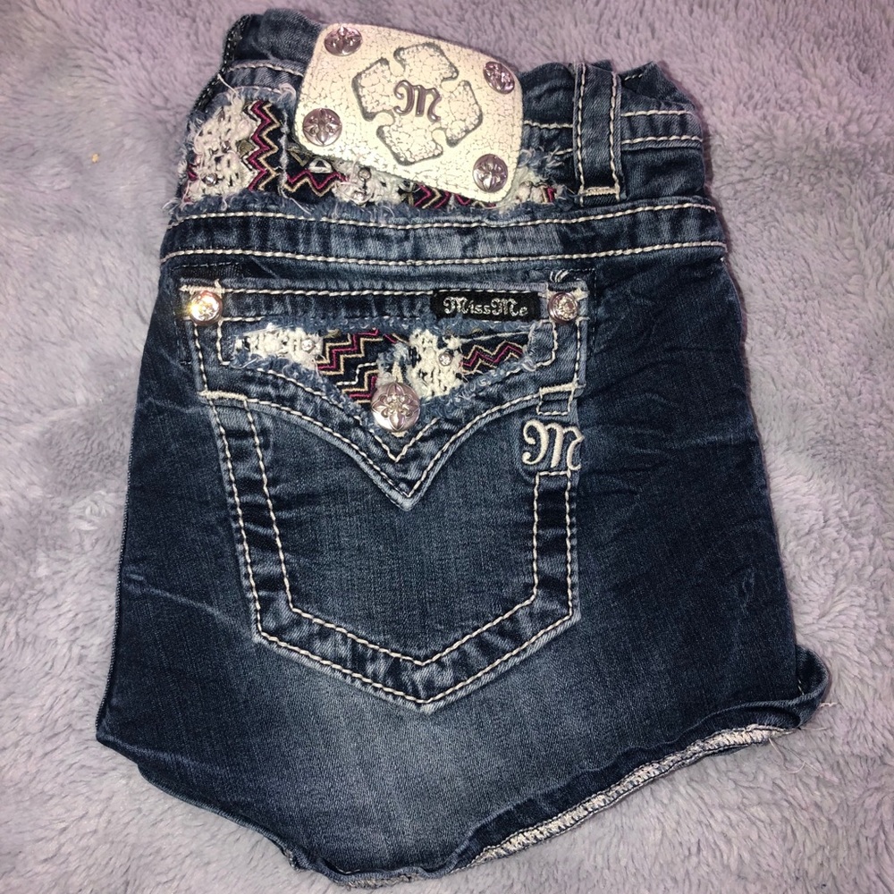 Miss me mid-rise shorts